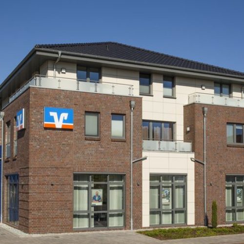 Wohn- und Geschäftshaus Volksbank, Augustfehn